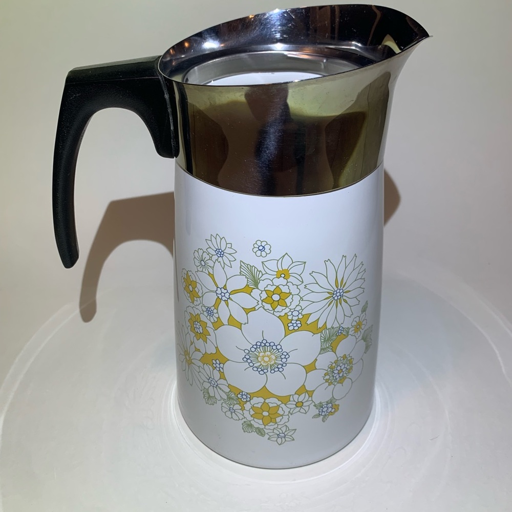 Vintage Corning Ware 9 Cup Percolator Pot Yellow Flowers (POT ONLY)